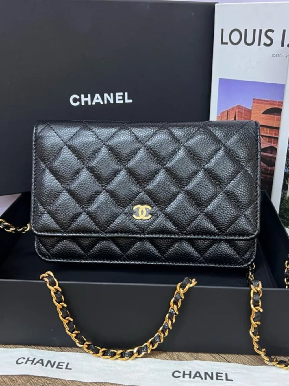 Classic CHANEL Bags: A Stylish and Versatile Choice for Elegance